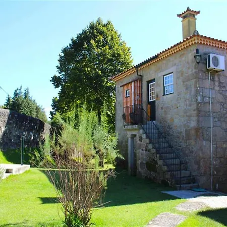 Santa Comba Garden Semesterbostad *