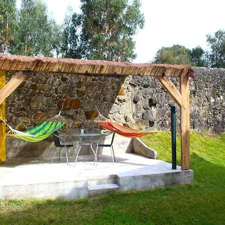 Santa Comba Garden * بونتي دي ليما