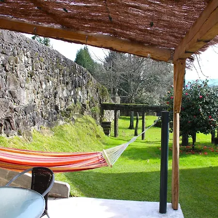 Santa Comba Garden Feriehus *